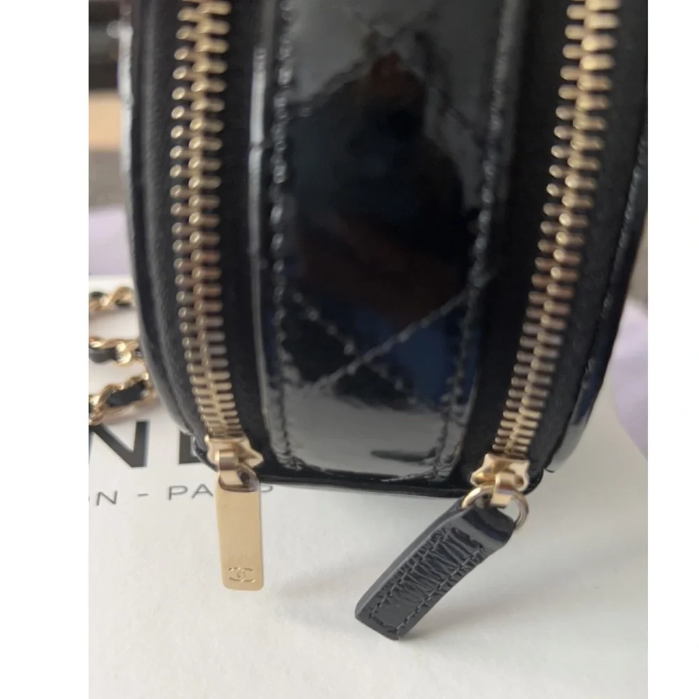 Chanel Evening Bag Black Patent Leather
CC Logo, - Picture 2 of 10